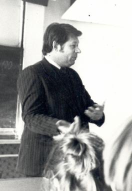           . .  -       (1979 .)